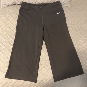 Nike brand, black, dri-fit Capris size medium